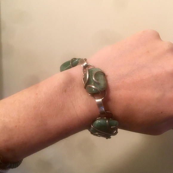 Jade Wire Wrapped Artisan Metalwork Deco Bracelet - Picture 4 of 7